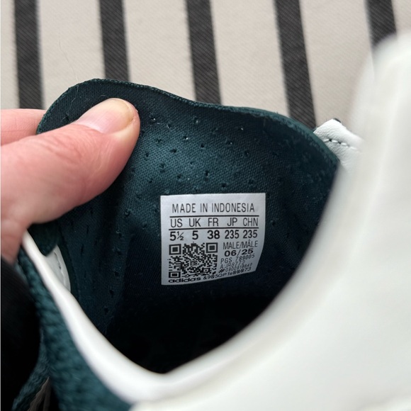 New without tags/box Adidas women's SL 72, green size 38 - Picture 7 of 7